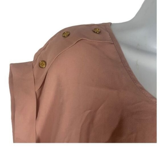 Speed Limit Womens Blush Pink Blouse With Shoulder Button Detail Size Large - Picture 8 of 9